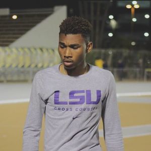 Meet your Posher, Cameron